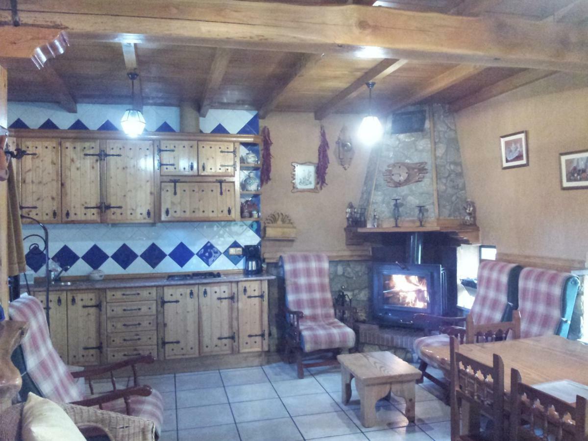 Casa Rural Santa Barbara Guijo de Santa Bárbara Eksteriør billede
