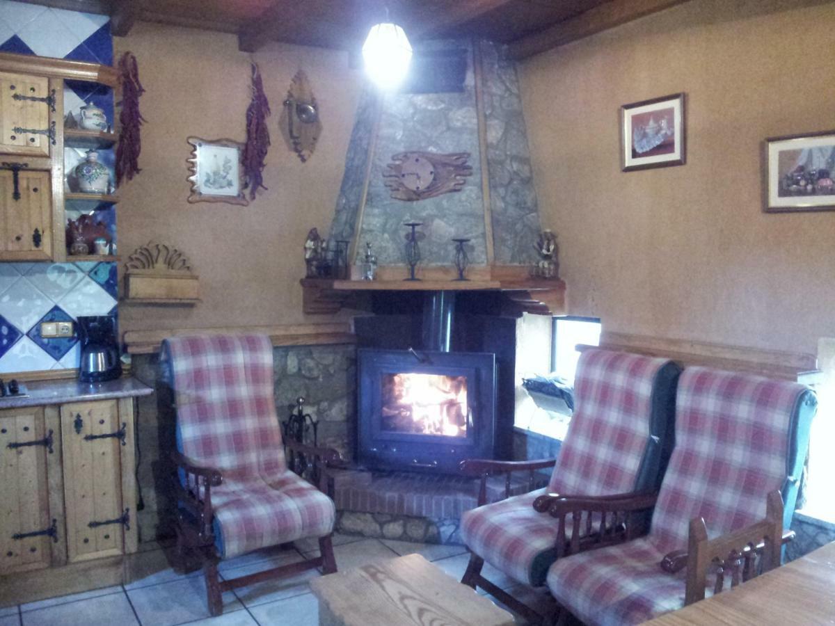 Casa Rural Santa Barbara Guijo de Santa Bárbara Eksteriør billede